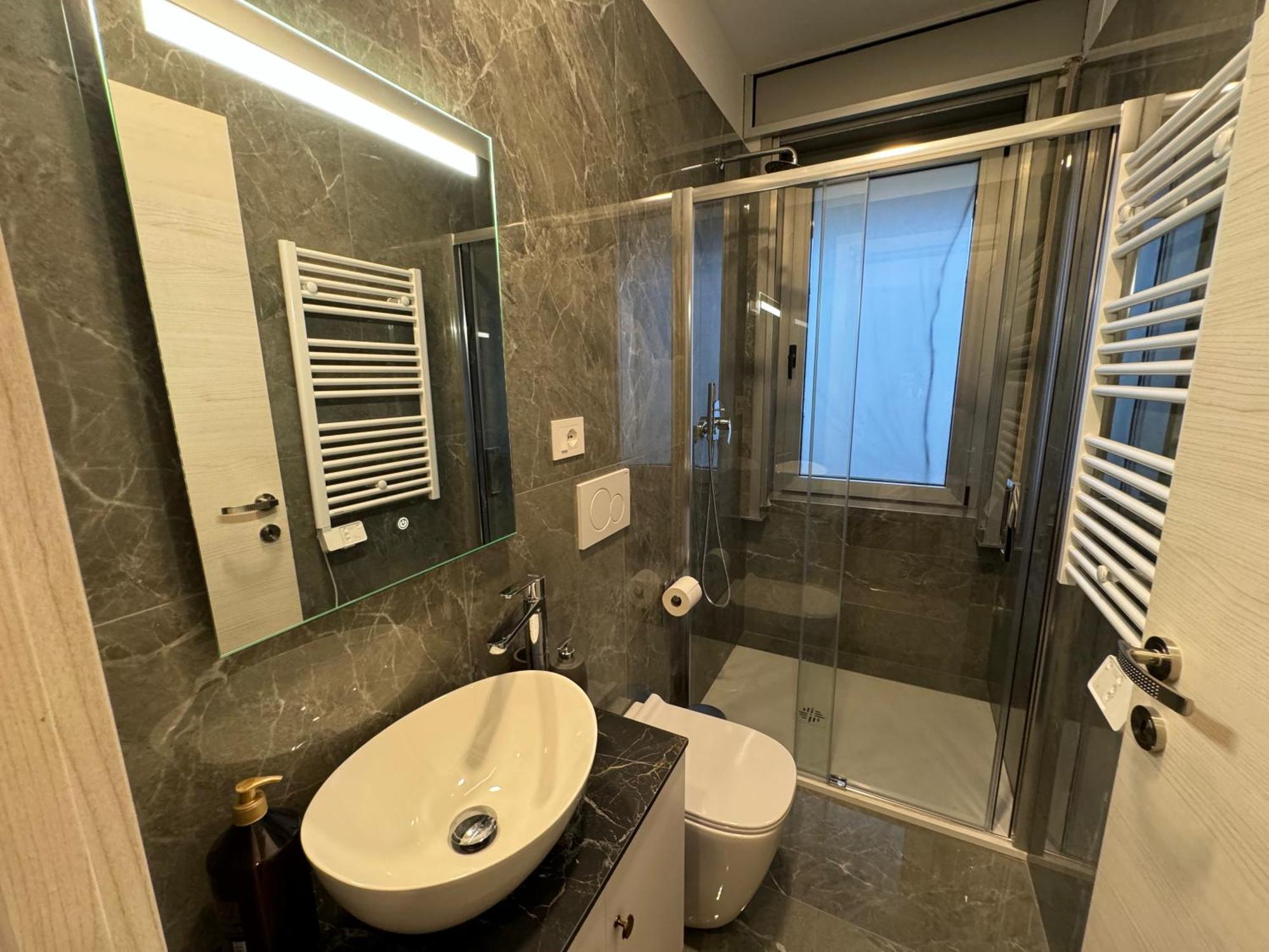 Teatro Romano Suites Trieste Exteriör bild